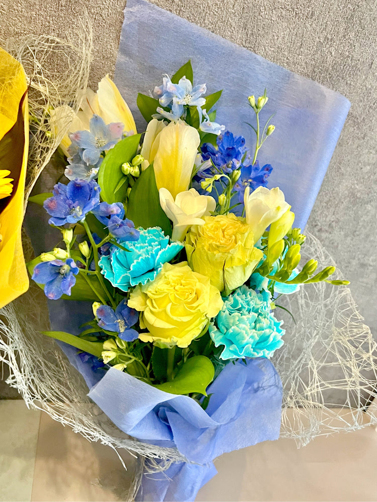 ブルーカーネションブーケ