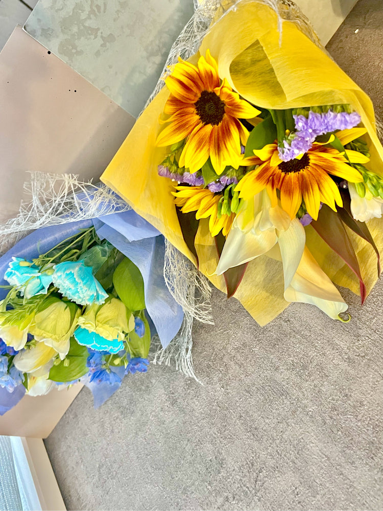 ブルーカーネションブーケ