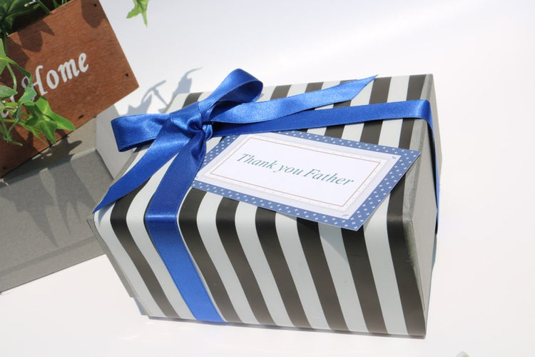 父の日プリザーブドBOX(枯れないお花入り)