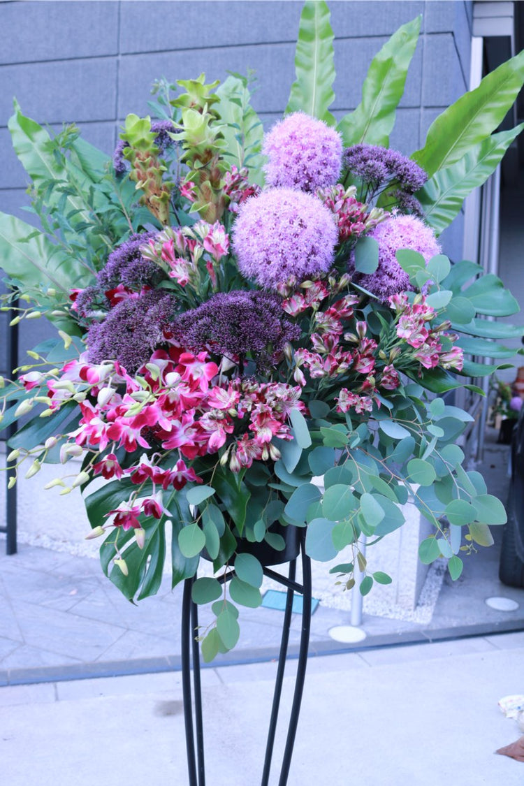 フローリストお任せパープルスタンド花