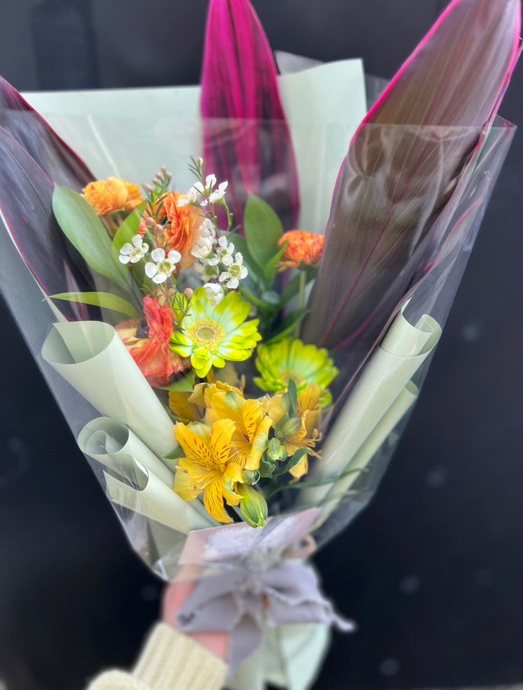 おまかせスタイリッシュ花束(グリーンガーベラ)