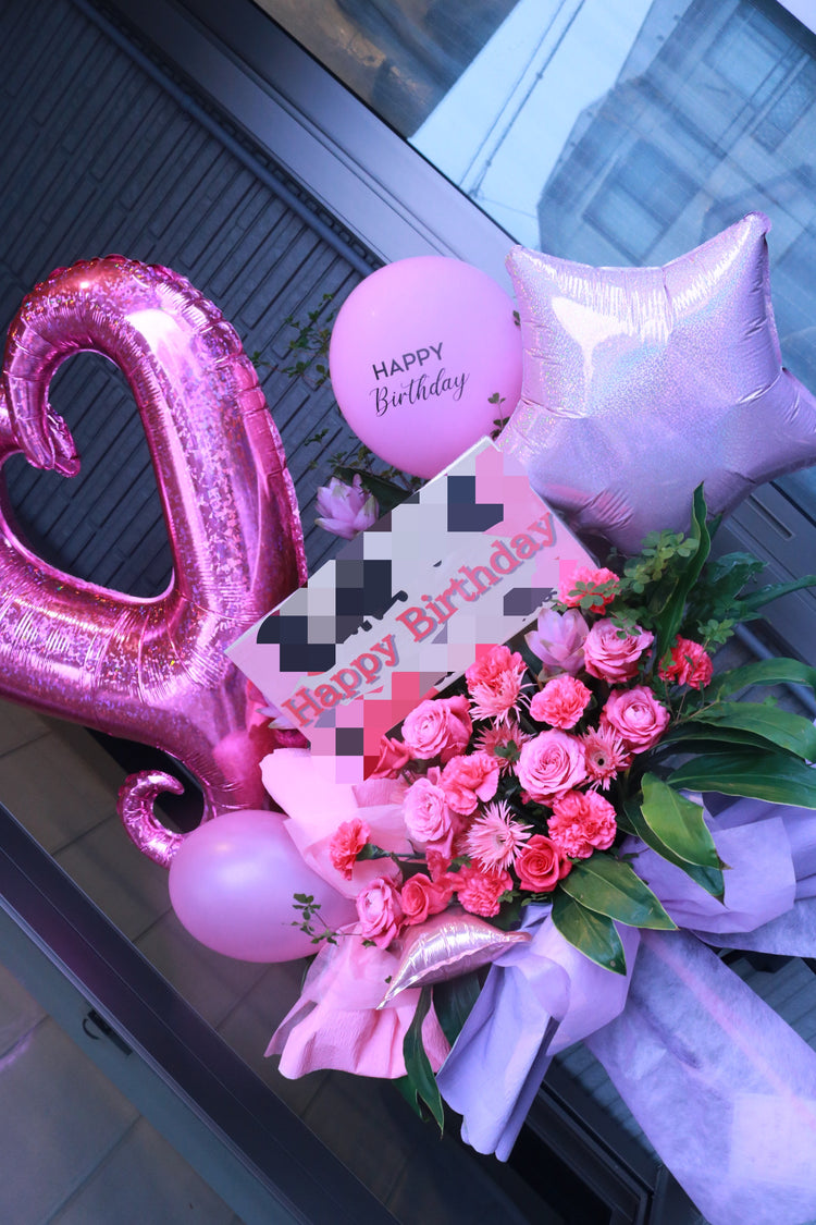 大きなハートのバルーンスタンド花