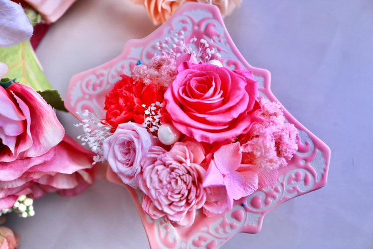 ラグジュアリーフラワーフレーム