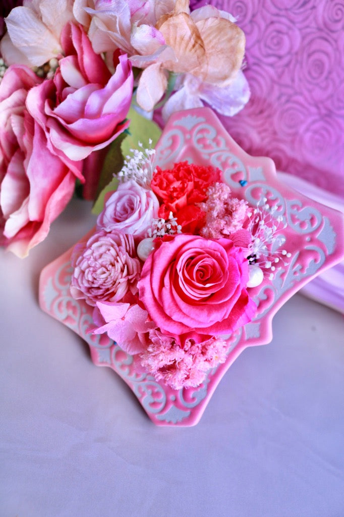 ラグジュアリーフラワーフレーム