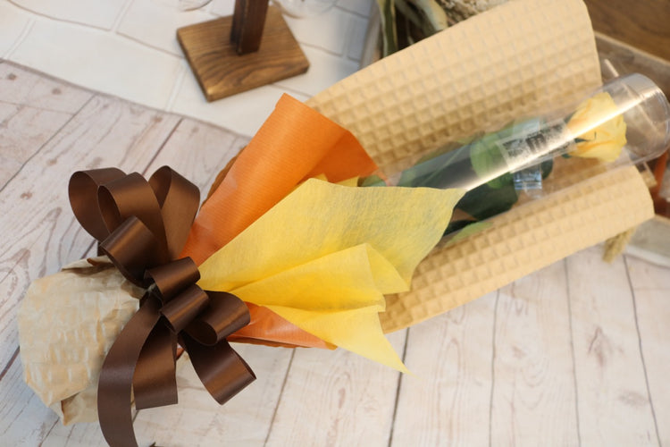 黄色のステムローズ〜preserved flower〜ラッピング付き