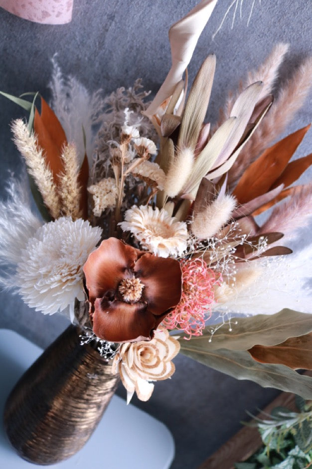 ボーホフラワーのナチュラルスワッグ