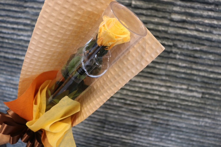 黄色のステムローズ〜preserved flower〜ラッピング付き